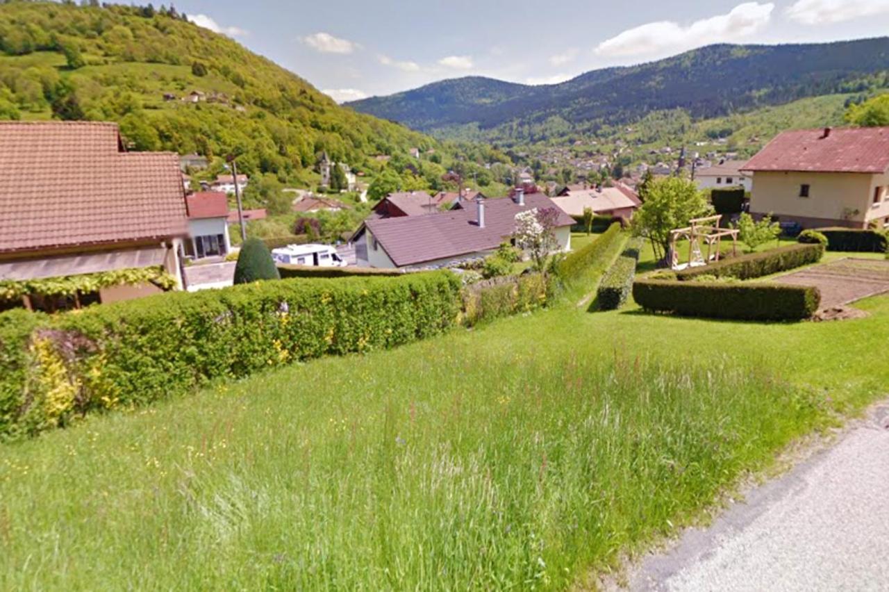 Appartement Cosy A Cornimont 30 M² Avec Terrasse Et Vue Montagne Экстерьер фото